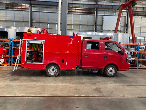 国六福田小型2吨消防车有双排座的了！